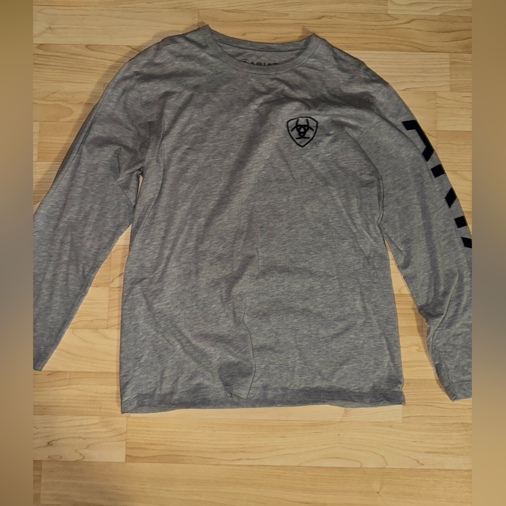 Ariat Long Sleeve Shirt